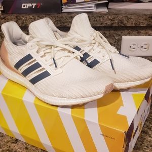 Adidas ULTRABOOST 4.0